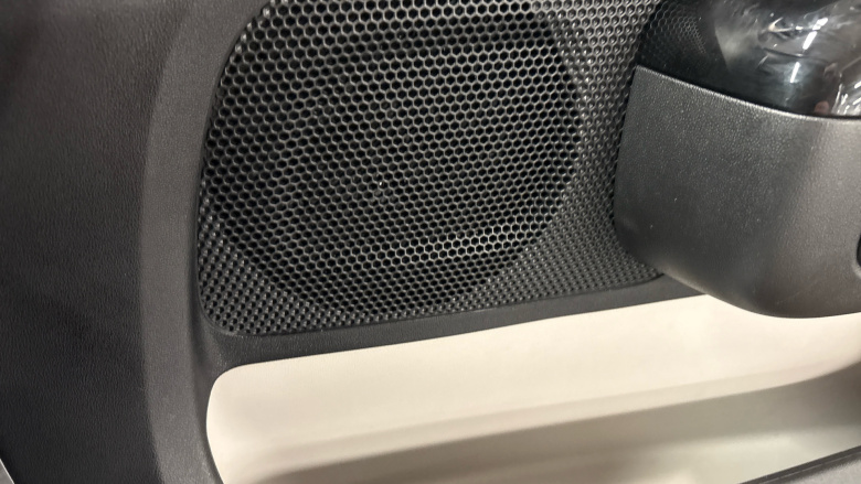 Citroen C3 1.2 PureTech 110 Plus 5dr EAT6 Petrol Hatchback